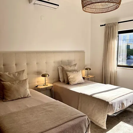 Escape With Private Pool Ferienhaus