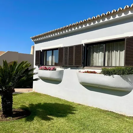 Ferienhaus Escape With Private Pool Vilamoura