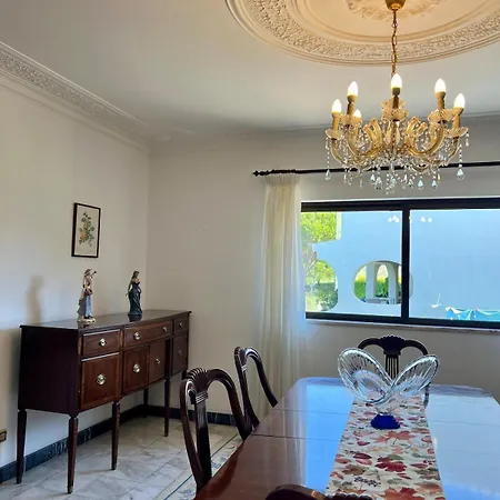 Сasa de vacaciones Escape With Private Pool Vilamoura